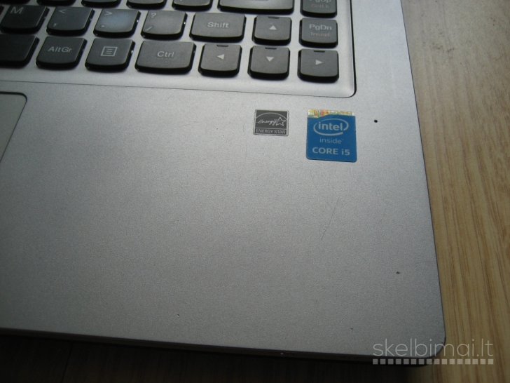13.3 Lenovo M30-70 su i5/ 128GB/ 8GB/ 2 val.