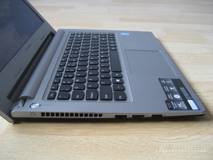 13.3 Lenovo M30-70 su i5/ 128GB/ 8GB/ 2 val.