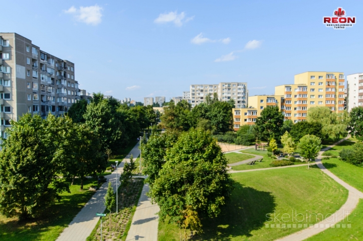 NUOMOJAMAS ŠVIESUS IR ŠILTAS 2 KAMBARIŲ BUTAS NAUJOS STATYBOS NAME SU PARKING
