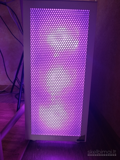 Ryzen 7 7800x3d 4070 Super ddr5 6400mhz 32gb 2tb