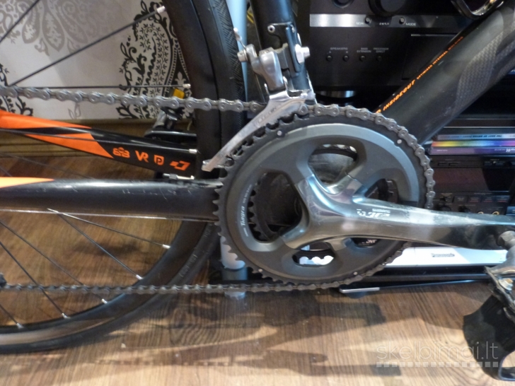 FELT Z6 Carbon Road Bike. 700C wheels.56cm.frame.20speed.Disc Brakes. 8.5kg.