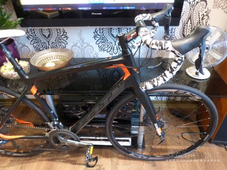 FELT Z6 Carbon Road Bike. 700C wheels.56cm.frame.20speed.Disc Brakes. 8.5kg.