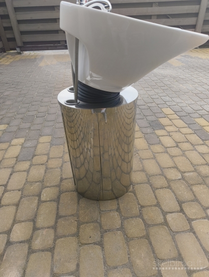 Parduodami Grožio Salono Įranga Baldai