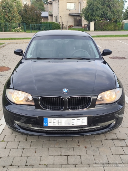 BMW E87 116D 2009M.