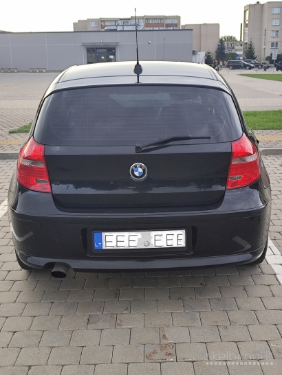 BMW E87 116D 2009M.