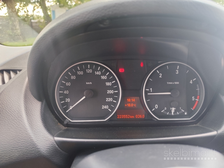 BMW E87 116D 2009M.