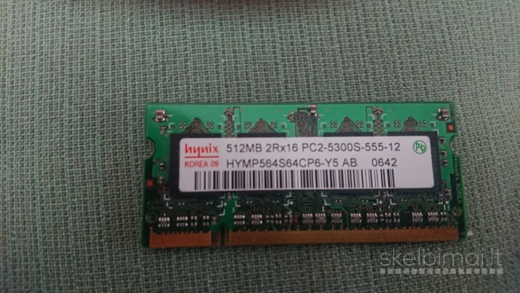 Ivairus senu laptop RAM