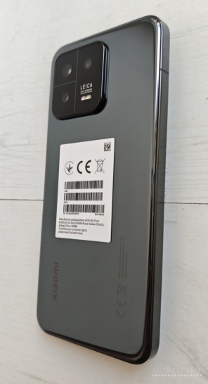 Xiaomi 13 with Leica