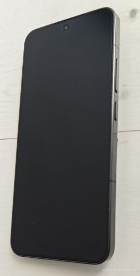 Xiaomi 13 with Leica