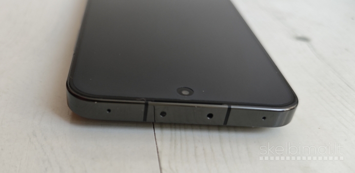 Xiaomi 13 with Leica