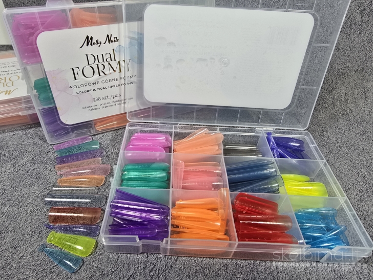 Viršutinės spalvotos polygelio formos 288vnt.