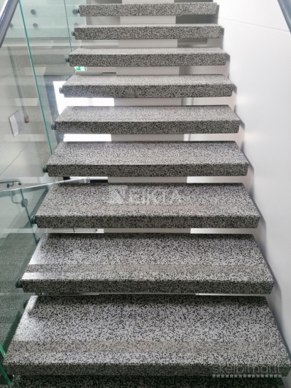 Betonuotojas (Nestandartinių gaminių liejimas)