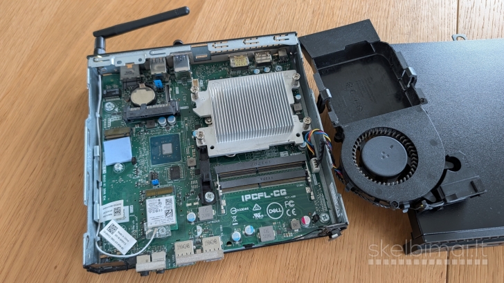 Dell OptiPlex 3060 Micro / i3 8100T / No RAM / No Disk / WiFi