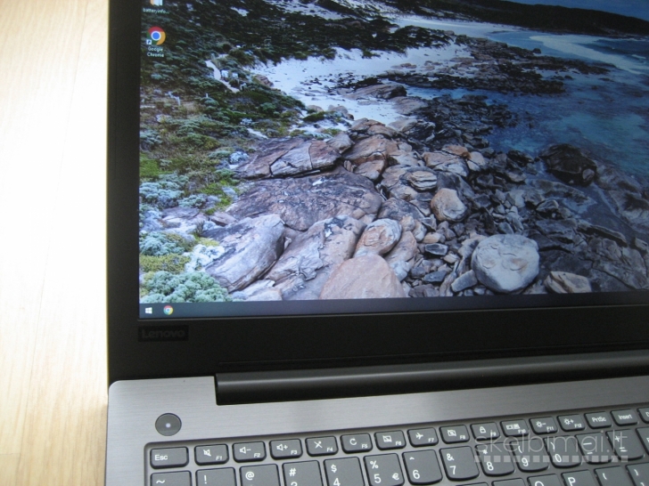 LENOVO V330 i5 3.40GHz/ 256GB/ 8GB/ FullHD/ 3 val.