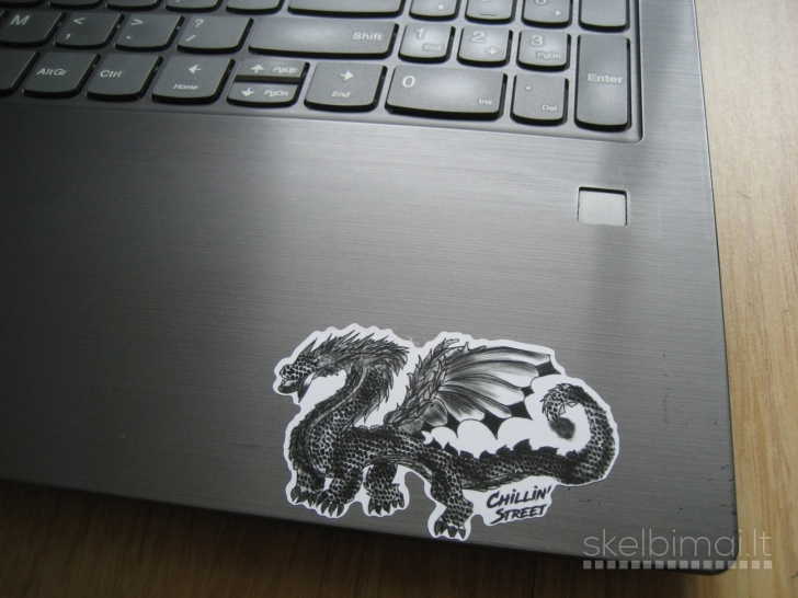 LENOVO V330 i5 3.40GHz/ 256GB/ 8GB/ FullHD/ 3 val.