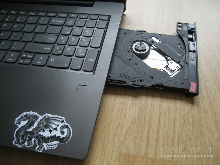 LENOVO V330 i5 3.40GHz/ 256GB/ 8GB/ FullHD/ 3 val.