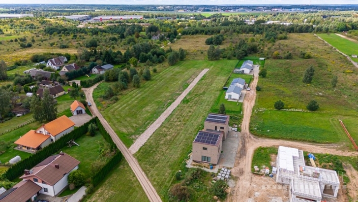 Namų valdos sklypas - Vilniaus r. sav., Kuprioniškių k., Karių g.