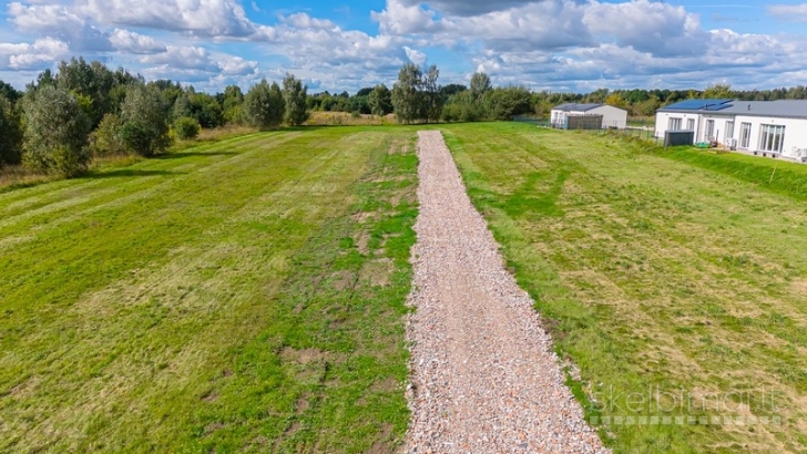 Namų valdos sklypas - Vilniaus r. sav., Kuprioniškių k., Karių g.