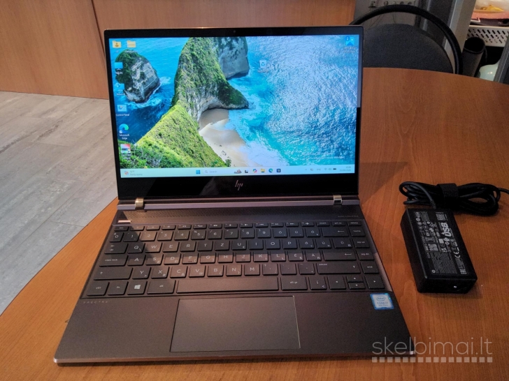 HP Spectre: i7, lieciamas 13.3 FHD, 8gb, 256gb