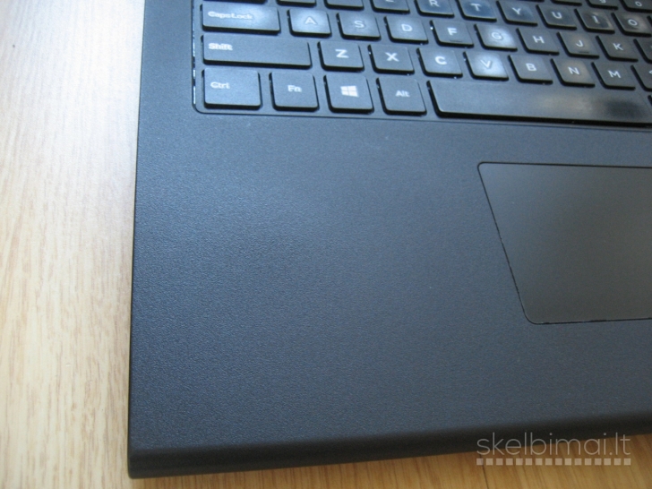 Plonas Dell 15-3543 i3 2.00ghz/ 8gb/ 120gb/ 2 val.