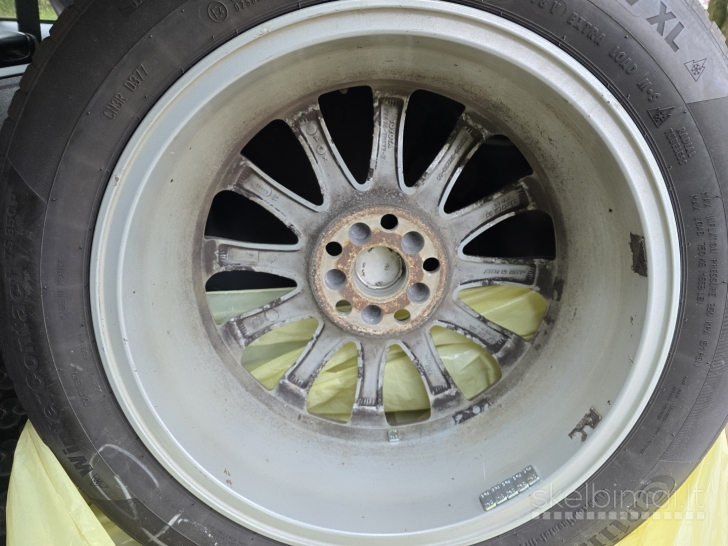 Originalūs Toyota ratlankiai R17 su žieminėmis padangomis