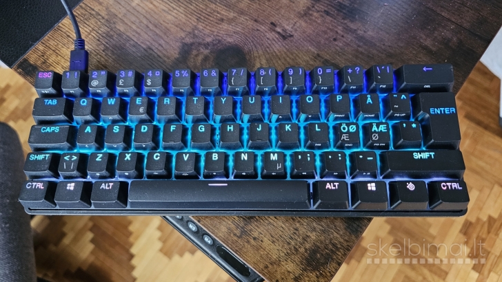Nauja SteelSeries Apex Pro Mini laidinė mechaninė žaidimų klaviatūra (2 vnt.)