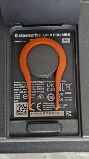 Nauja SteelSeries Apex Pro Mini laidinė mechaninė žaidimų klaviatūra (2 vnt.)