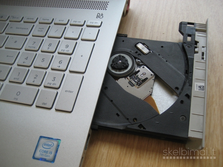 Pavilion 15 žaidimam/ Geforce 4GB/ 16GB/ 275GB SSD