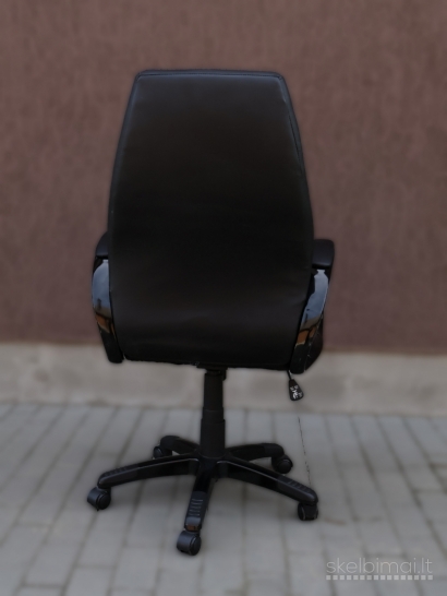Biuro kėdė
