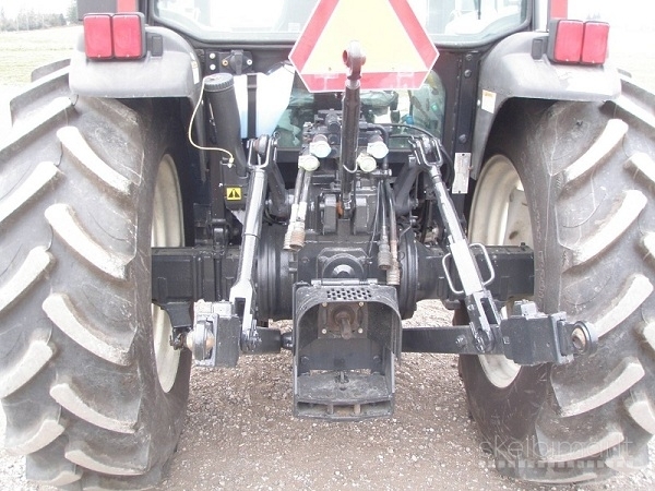 ūkio traktorius 2008 NEW HOLLAND T4030 MFWD