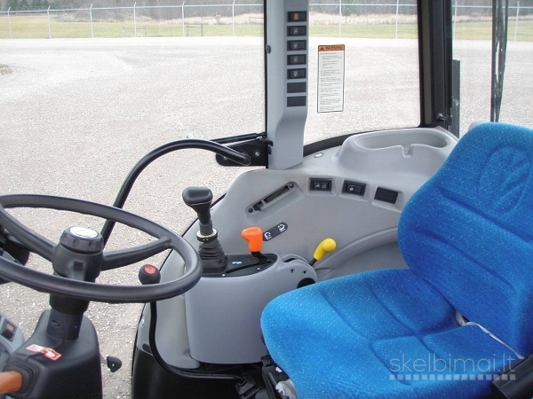 ūkio traktorius 2008 NEW HOLLAND T4030 MFWD
