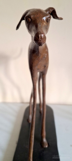 Bronzinės figūros 2vnt. Šuns kurto -28cm