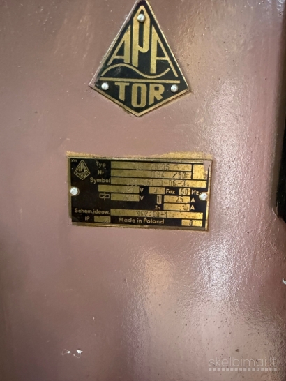 Metalo tekinimo staklės Apa Tor