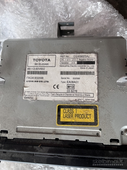 Toyota Avensis T25 originali navigacija / magnetola