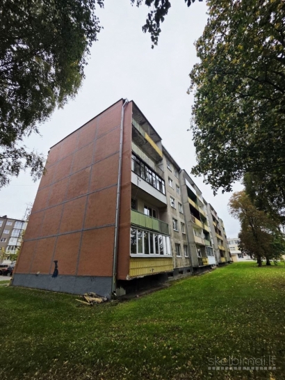 PARDUODAMAS 2 KAMBARIŲ BUTAS KĖDAINIUOSE, ŽEMAITĖS G. 32