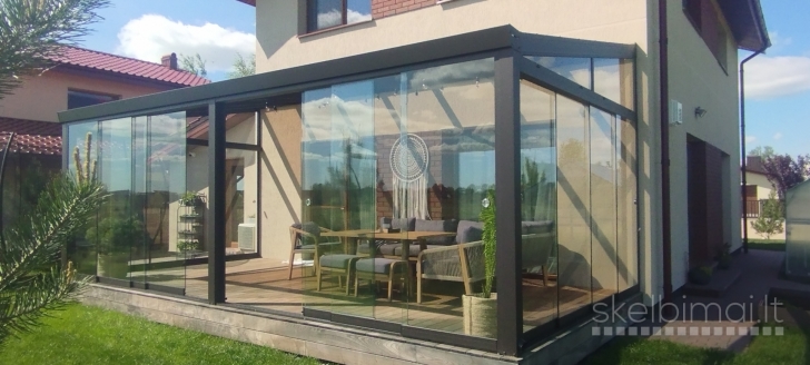 Aliuminio stoginės Verandų stiklinimas Stogeliai
