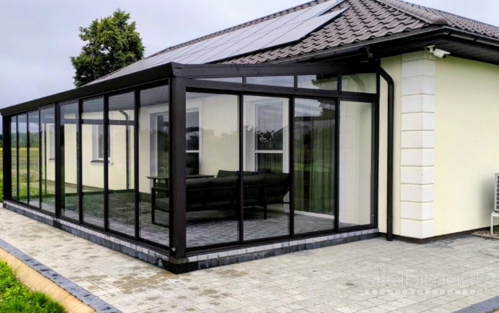 Aliuminio stoginės Verandų stiklinimas Stogeliai