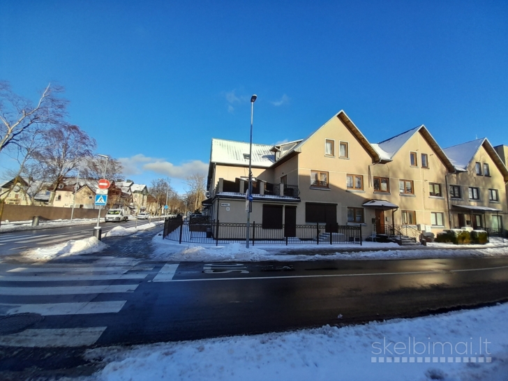 Parduodamas 275 kv.m. Kotedžas Palangos centre Vytauto g.