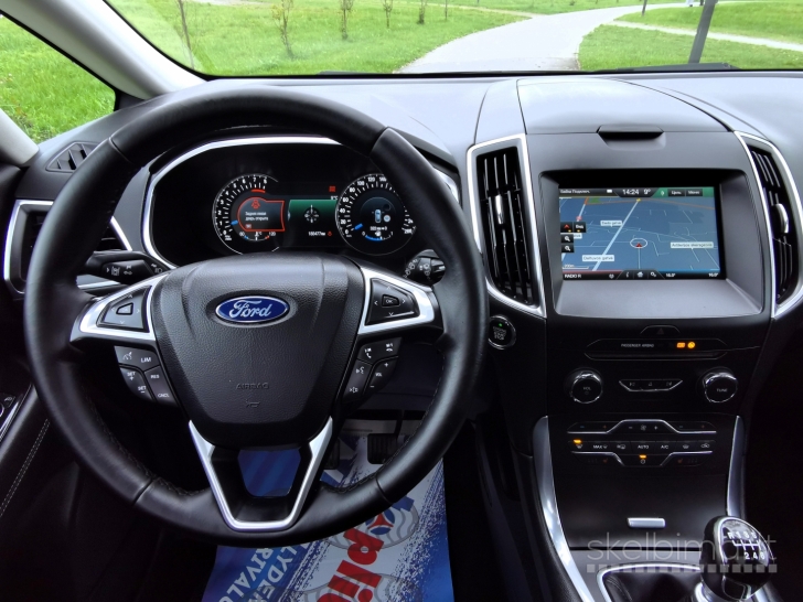 Ford S-Max 2016