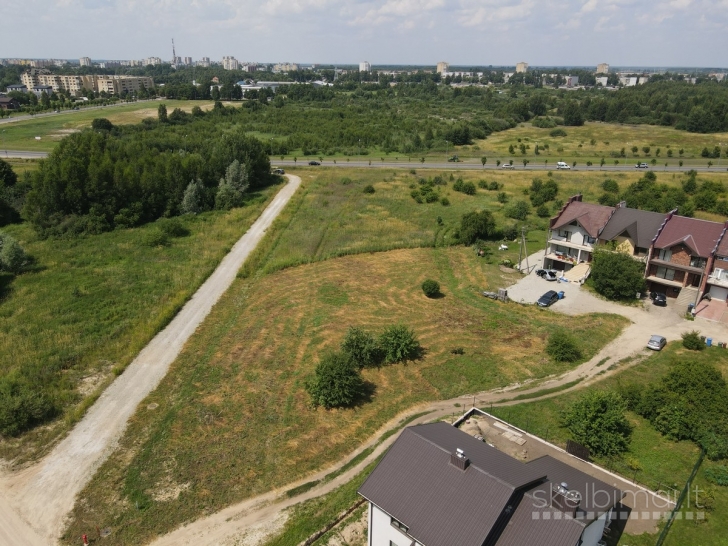 Parduodami labai geroje vietoje 15 sklypų daugiabučių namų ir kotedžų statybai