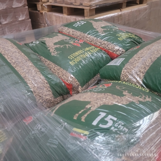 Granulės didmaišiuose 1t ir maišiukuose po 15kg.