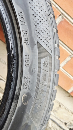 Universalios padangos“ MINERVA“ 215/50 R17