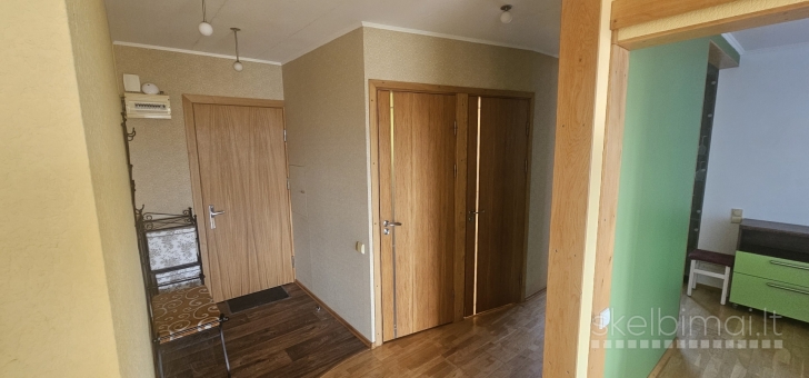 IŠNUOMOJAMAS STILINGAI PERPLANUOTAS 3 KAMBARIŲ BUTAS LYROS G. 8, ŠIAULIUOSE